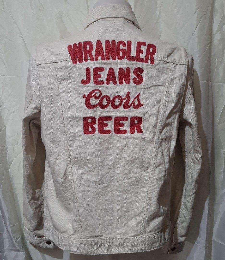 Wrangler cowboy jacket (Category: Coats, Jackets and Outerwear) located in Baguio. Submitted by thriftrot (Listing ID 1464806894, Image 2). Description: Wrangler x Coors Brand new condition Medium Dimes on photos Washable dirt on last photo Loc. Baguio Add shipping fee .