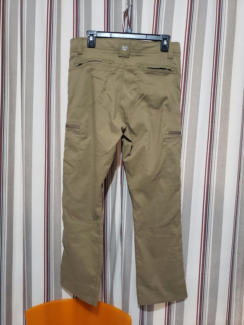 Wrangler Trail Pants 32. ( 16x38) (Category: Activewear) located in Calapan. Submitted by shakalak2 (Listing ID 1464908503, Image 3). Description: From 🇺🇸 3Trail pants available from my shop.