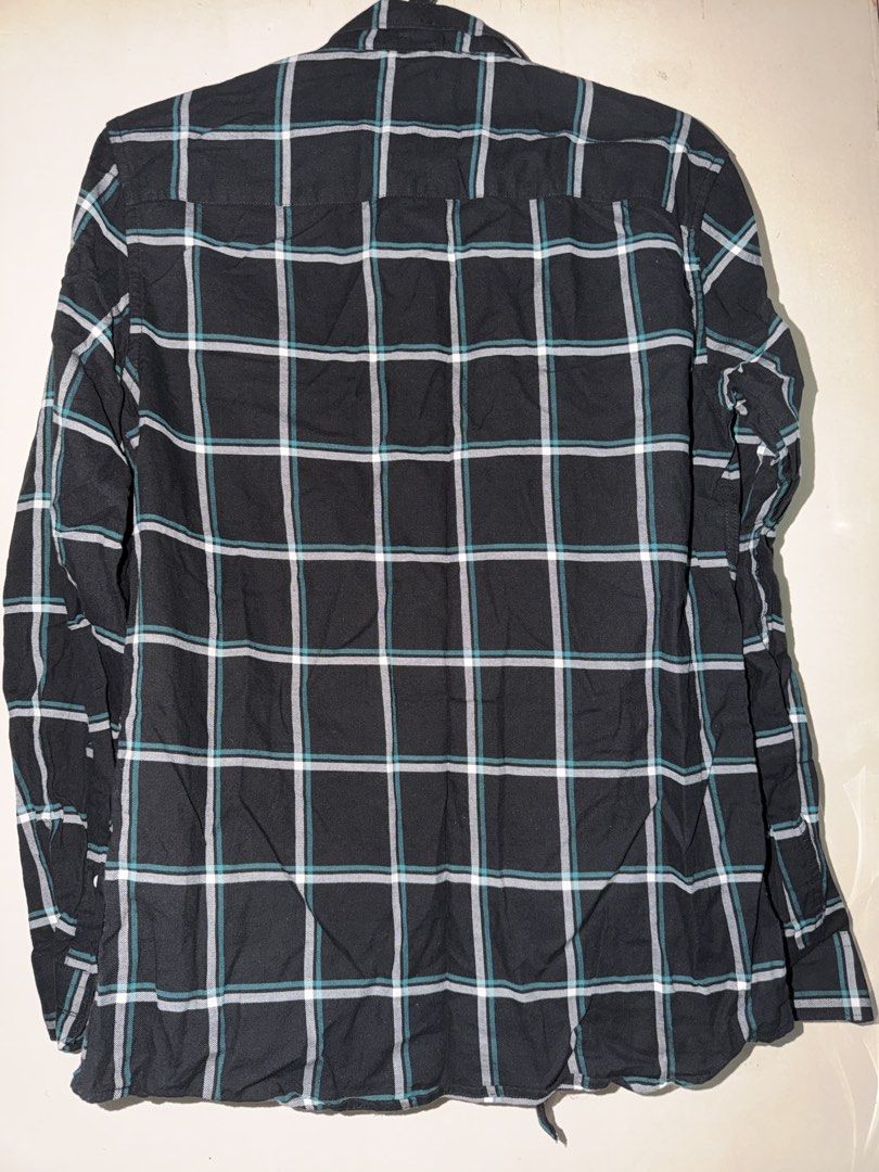 YD Long sleeve shirt (Category: Coats, Jackets and Outerwear) located in Imus. Submitted by marshharrier (Listing ID 1464956297, Image 2). Description: Long sleeve shirt, formal or casual, from NZ.