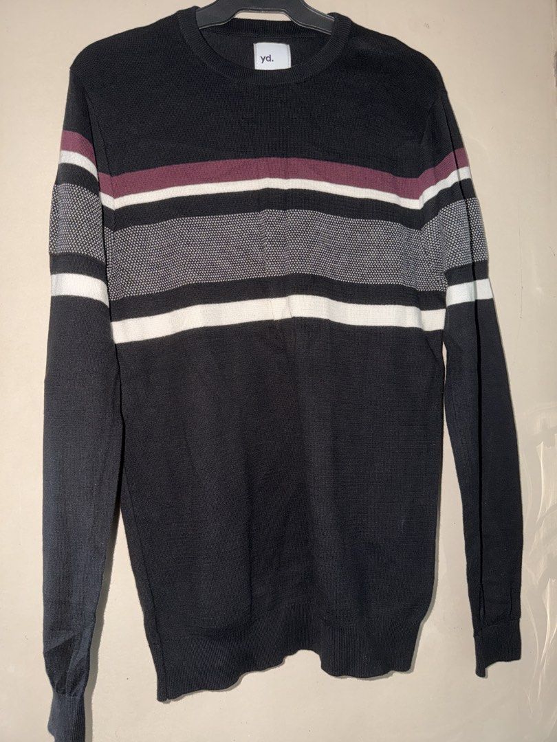 YD NZ Sweater (Category: Coats, Jackets and Outerwear) located in Imus. Submitted by marshharrier (Listing ID 1464955752, Image 1). Description: .