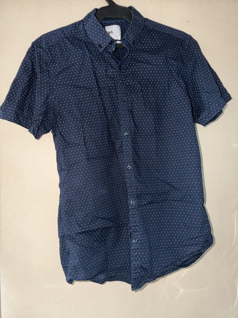 YD Short sleeves buttoned shirt casual (Category: Tshirts & Polo Shirts ) located in Imus. Submitted by marshharrier (Listing ID 1464956476, Image 1). Description: Casual shirt buttoned from NZ.