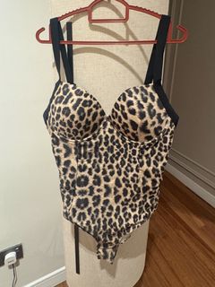 (Category: ) located in . Submitted by dutchladyshop (Listing ID 1464875061, Image 1). Description: .