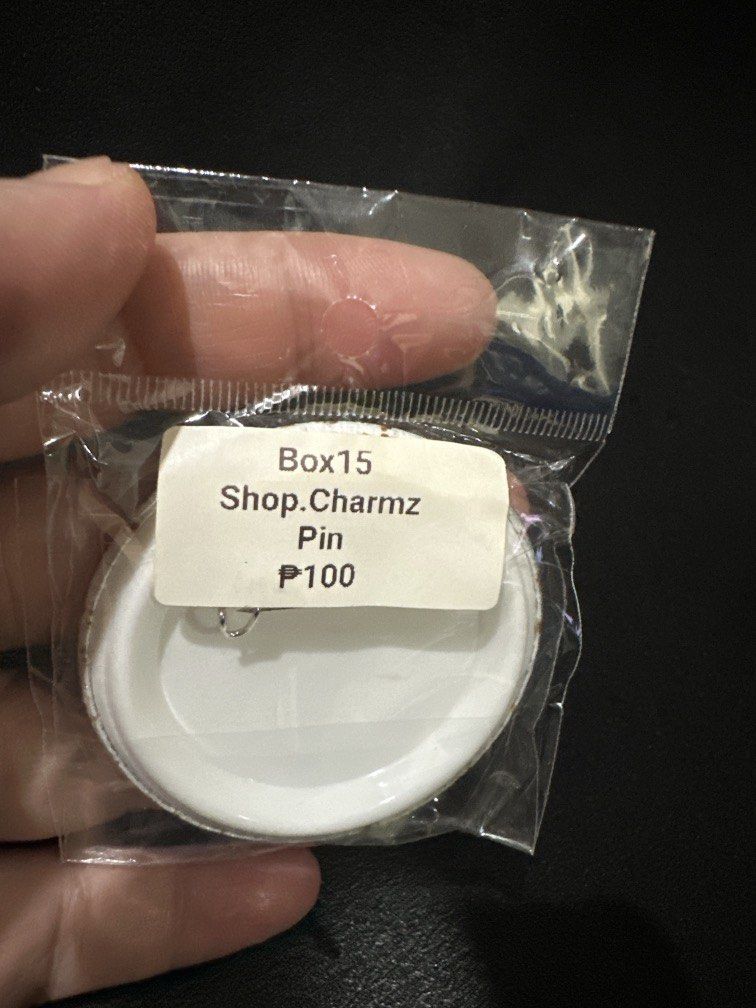 Yoshitomo Nara Botton Pin (Category: Other Stationery & Craft) located in Manila. Submitted by krystalchewey_ (Listing ID 1464931818, Image 2). Description: Bnew Actual Photo Posted 100 php Botton Pin .