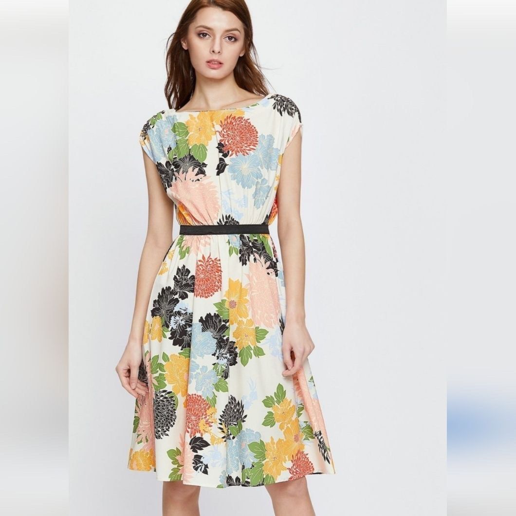 Zara Basic Floral Print Midi Dress (Category: Dresses) located in Makati City. Submitted by 1st_Dibs (Listing ID 1464890487, Image 2). Description: - Brand/Collection: Zara Basic -Length: 41 inches - Style: Floral midi dress with contrasting black waistband - Color: Cream base with orange, yellow, blue, and black floral print - Details: Cap sleeves, round neckline - Size: L - Material: Lightweight fabric - Origin: Made in Spain - Condition: Great