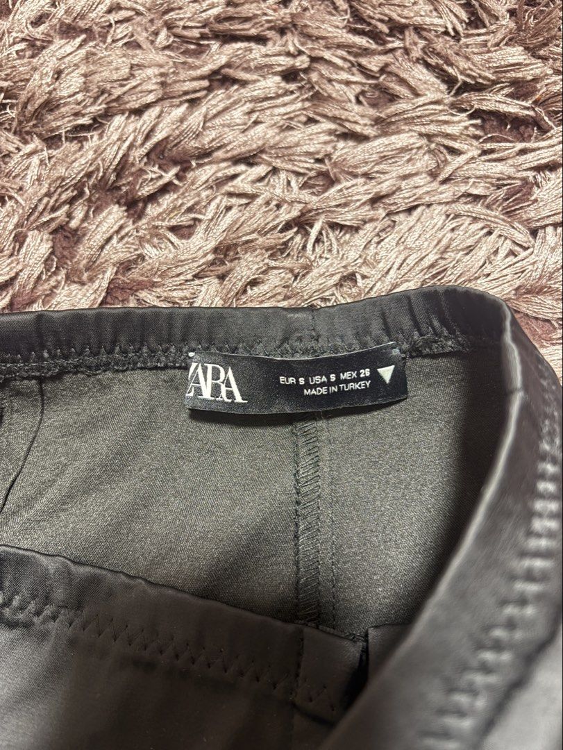 Zara Black Shorts (Category: Shorts) located in Quezon City. Submitted by jjccly (Listing ID 1464909404, Image 3). Description: size small on tag (best fit 26-27 waist) flaw: loose tag no ww/addtl pic reqs.