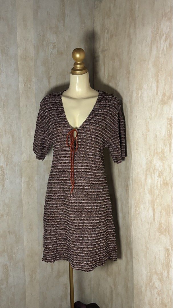 Zara knit dress (Category: Dresses) located in Dasmarinas. Submitted by lovemerit (Listing ID 1464881651, Image 1). Description: Can fit med to xl.
