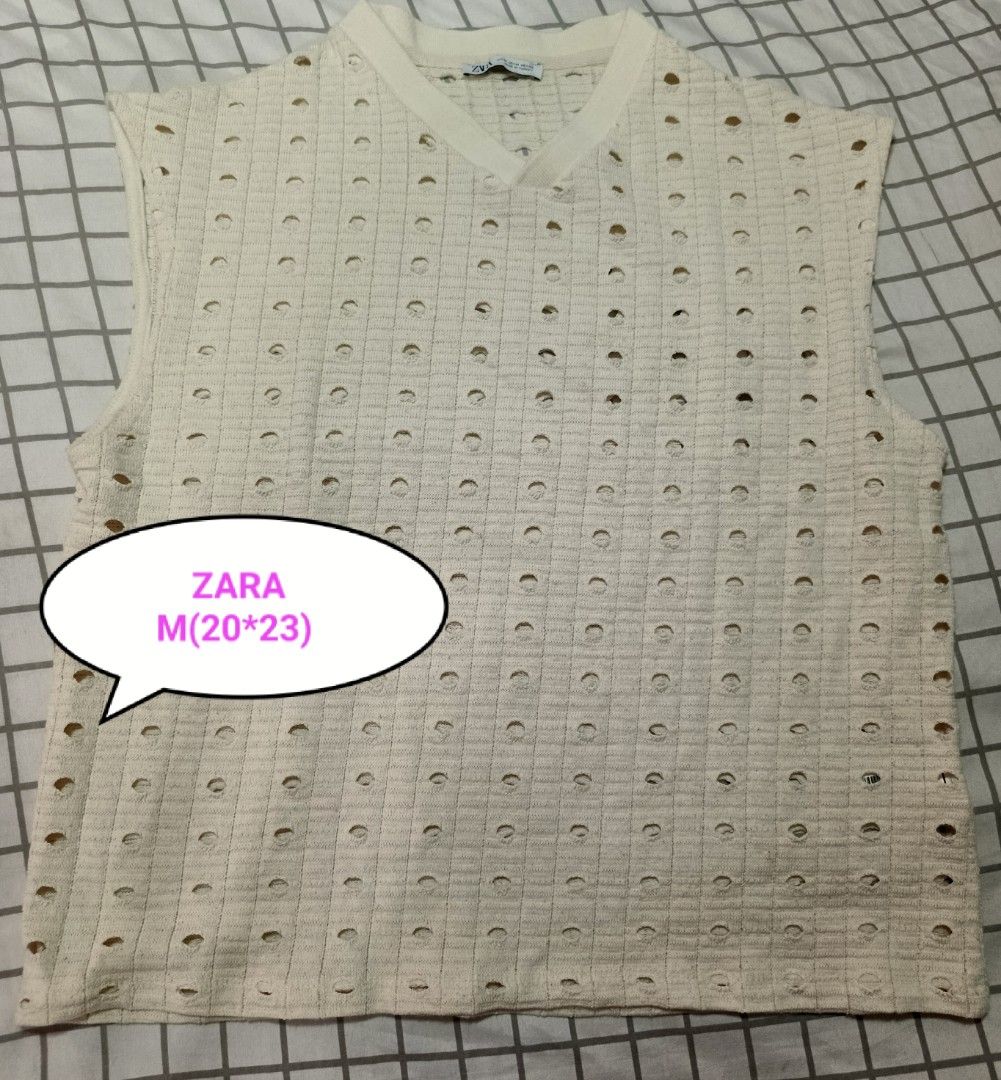 ZARA KNITTED TSHIR MED(20*23) (Category: Tshirts & Polo Shirts ) located in Quezon City. Submitted by ahyaladyblue (Listing ID 1464853948, Image 1). Description: .
