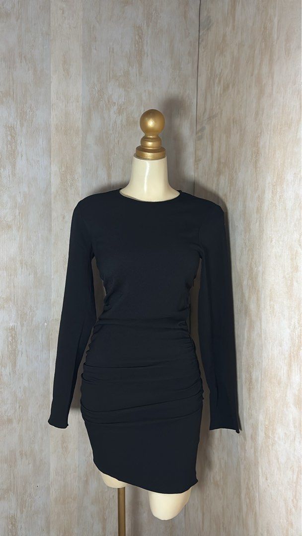 Zara longsleeves dress (Category: Dresses) located in Dasmarinas. Submitted by lovemerit (Listing ID 1464876872, Image 1). Description: Zara with tags Small So pretty! .