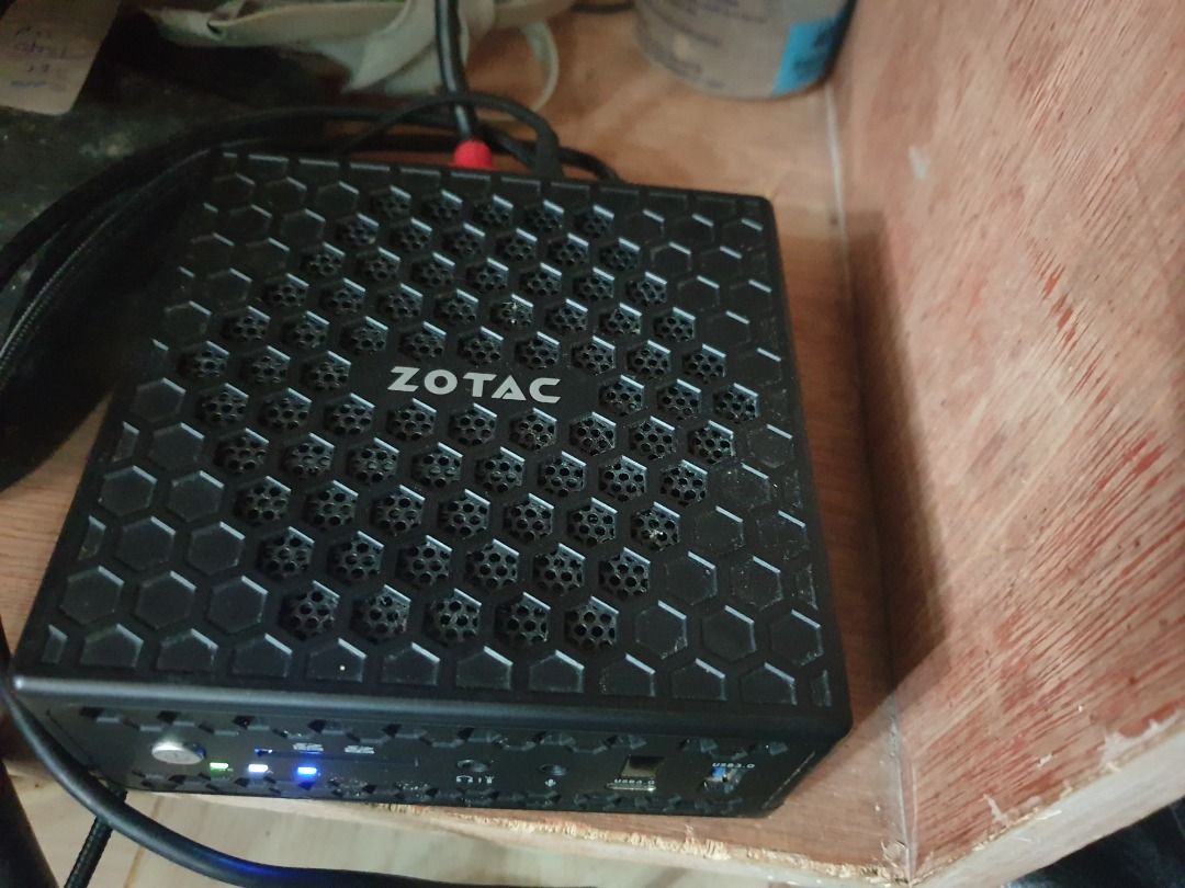 Zotac mini pc (Category: Desktops) located in Caloocan City. Submitted by fatz00.moon (Listing ID 1464885546, Image 1). Description: Storage: 32gb +128gb Memory: 4gb Cpu: celeron N3150 Inclusion: charger Hdmi cable Meet up or cod tru jrs.