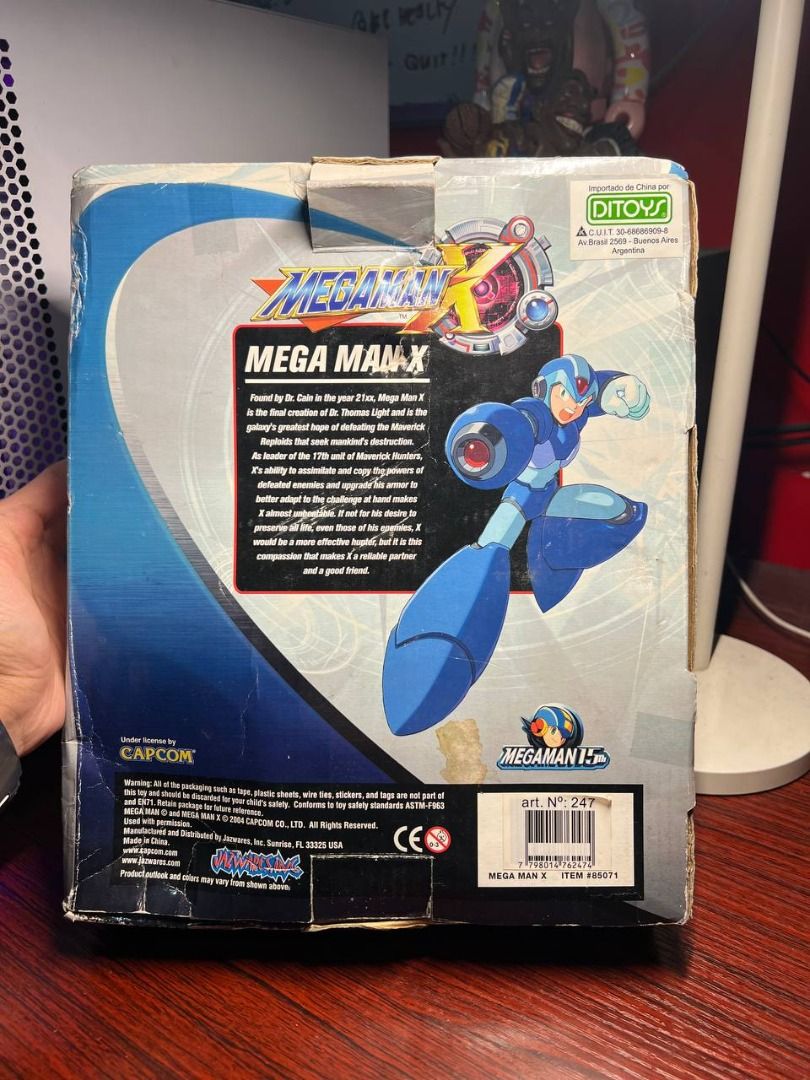 10" CAPCOM Mega Man X Action Figure (Category: Action & Battle Toys) located in Baguio. Submitted by ditoyzb08176 (Listing ID 1459400505, Image 3). Description: - Mega Man X 10-inch action figure - Includes real shooting weapon and accessories - Box shows some wear and tear - Great for collectors Location: Baguio city Shipping: J&T/FLASH/LBC .