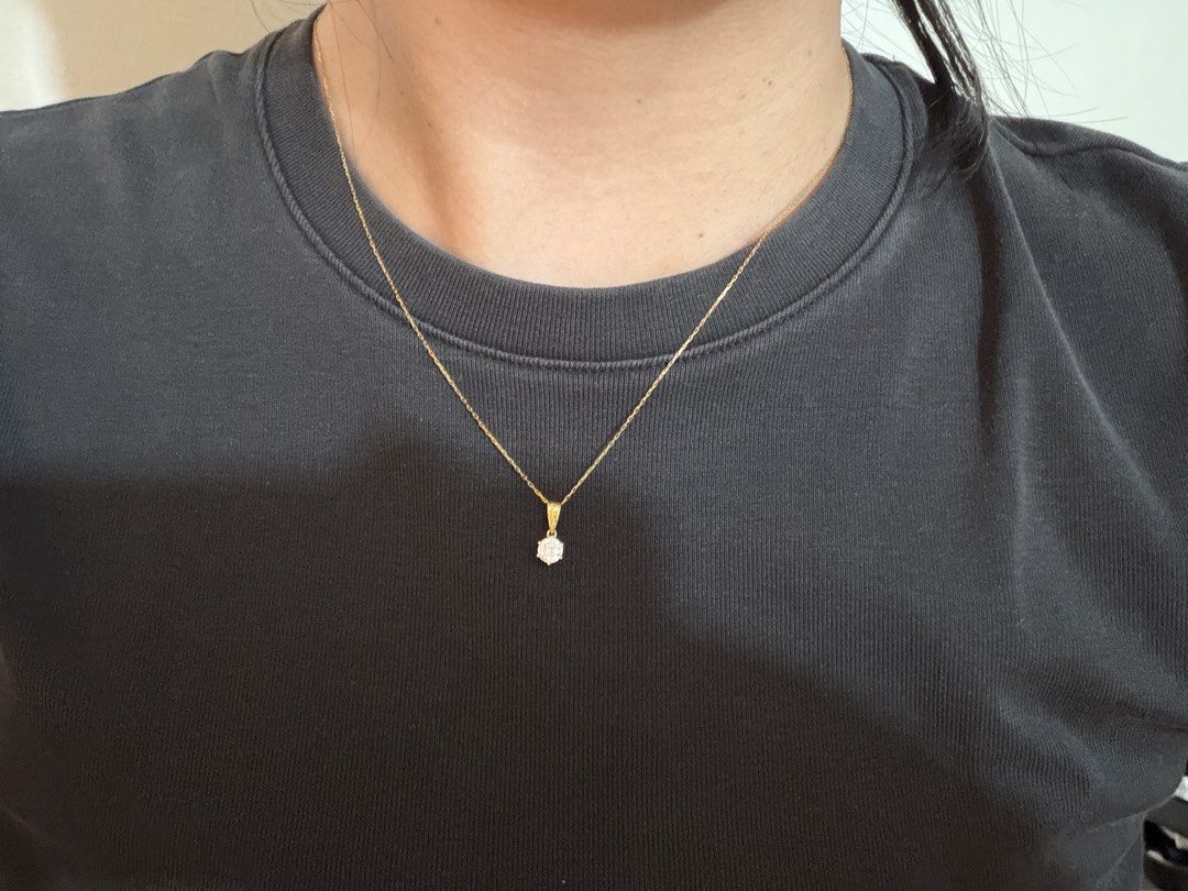 18K Yellow Gold Stone Pendant (Category: Precious Stones) located in Marikina City. Submitted by shop.voyageph (Listing ID 1459471576, Image 3). Description: Cubic zirconia Super nice with dainty necklaces ✨.
