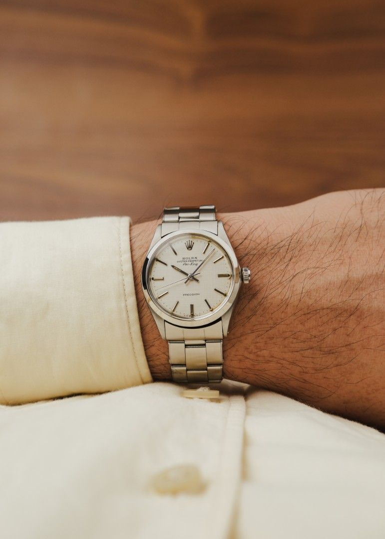 1969 Rolex Air-King "Linen Dial" (Category: Luxury Watches) located in Manila. Submitted by windsorfinery (Listing ID 1459409299, Image 2). Description: *Rare linen dial* Rolex Air-King 5500 1969 Automatic 34mm Stainless steel Acrylic Rolex bracelet Box: No Papers: No Others: Leather pouch. 1-Year Mechanical Warranty by Windsor Finery Co. Cash Price: ₱208,000 ✔️ Layaway accepted ✔️ Credit cards accepted ✔️ Viewings accepted (Greenbelt, Makati) ✔️