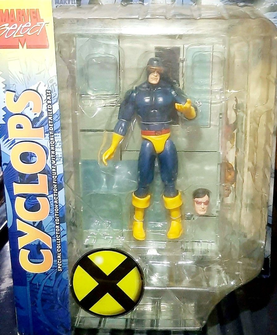 2010 Diamond Select Toys Marvel Select X-Men Action Figures (Category: Figurines & Statues) located in Liloan. Submitted by angelyneroberts_171329 (Listing ID 1459345154, Image 1). Description: FOR SALE 2010 Diamond Select Toys Marvel Select X-Men Action Figures DESCRIPTION : - Manufactured by Diamond Select Toys. Released in 2010. - These figures were sculpted in a 7-inch scale ( 1:10 scale). - Cyclops (Scott Summers) in his classic blue and yel