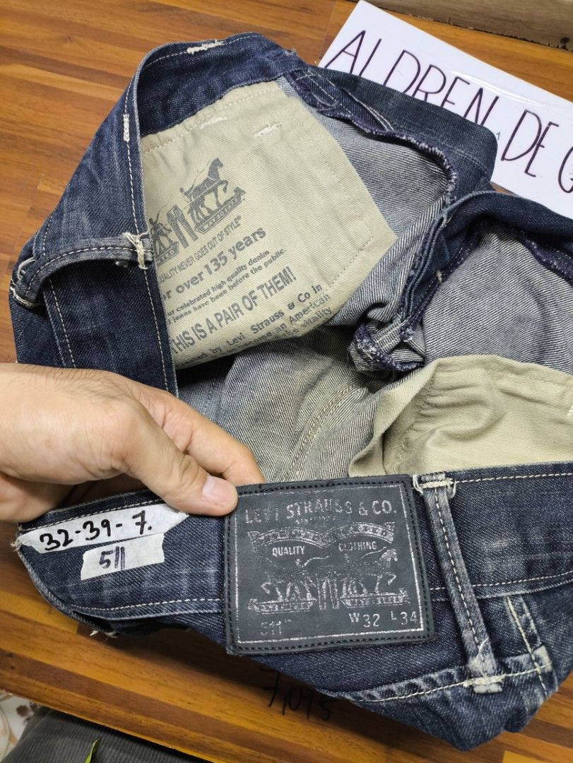 511 silver tab 32x29 (Category: Jeans) located in Arayat. Submitted by hdendoy13784 (Listing ID 1459371202, Image 2). Description: .