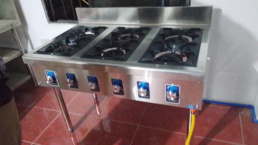 6 BURNER HIGH PRESSURE (Category: Other Kitchen Appliances) located in Manila. Submitted by eylalalaaa (Listing ID 1459332189, Image 1). Description: 6 burner High pressure Adjustable flame Low to high Stainless steel body Stainless steel stand With hose and regulator.
