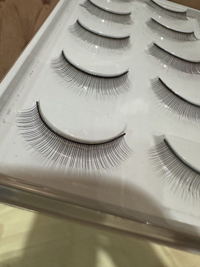 8mm Natural Look False Eyelashes Japan (Category: Makeup) located in Davao. Submitted by favoritepreloved (Listing ID 1459390976, Image 2). Description: 💜 2 sets available.
