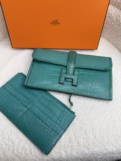 （分類：）位於 。 由 reluxury2hk 提交（商品編號 1459453098，圖片 1）。簡介： 。
