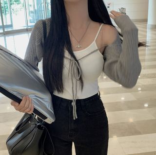 由 yy.2ndwear (刊登 ID 1459474582，圖片 1) 提交，位於 的 (類別：)，說明：。