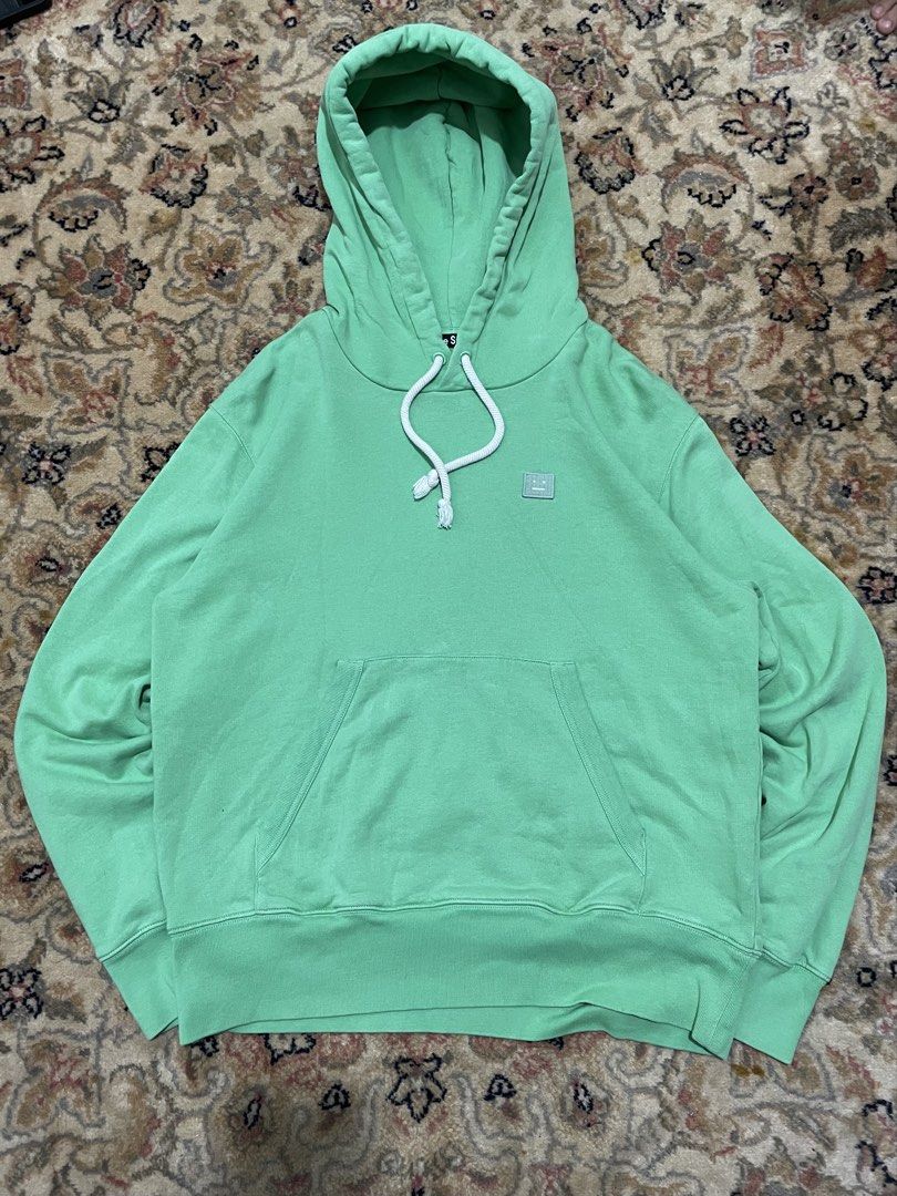 Acne Studios Face Patch Hoodie (Category: Coats, Jackets and Outerwear) located in Angeles City. Submitted by utmostplug (Listing ID 1459406806, Image 1). Description: Size: XS Width: 21” Length: 24.5” Excellent condition No flaws.