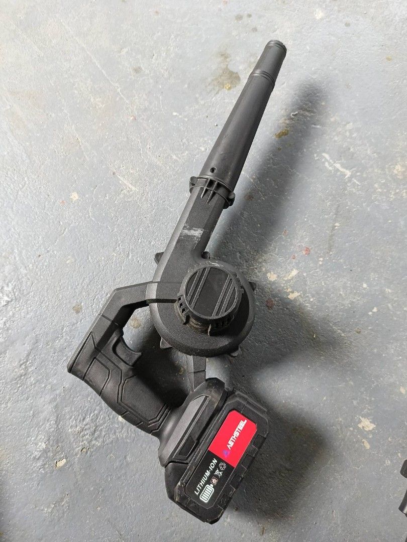 AETHSTEEL Cordless Blower & Mini Chainsaw Set (Category: Construction Tools & Equipment) located in Las Pinas. Submitted by selling.good.stuff27 (Listing ID 1459316954, Image 2). Description: twice lang magamit in good condition no issue with charger - AETHSTEEL cordless power tool set - Includes leaf blower and mini chainsaw - Ideal for light yard work and DIY projects - Both tools use the same lithium-ion battery - Battery and charger NOT inclu