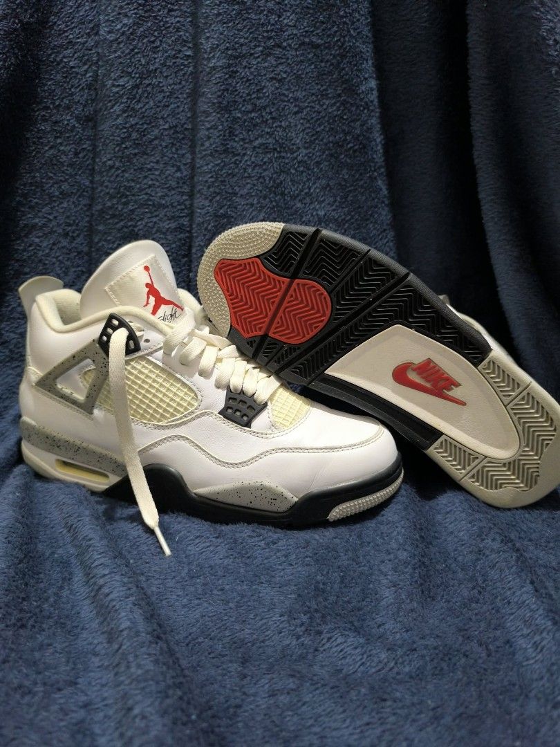 Air Jordan 4 Retro White Cement (Category: Sneakers) located in Caloocan City. Submitted by Keiveyleen021822 (Listing ID 1459335354, Image 1). Description: Jordan 4 - (NO BOX) Size 9.5 Padala lang sa balikbayan box used pair wala gumagamit. Mukang bago bago pa .