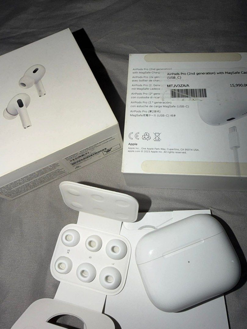Airpods Pro 2 (Type-C Magsafe Case) (Category: Earphones) located in Imus. Submitted by magnatajoh56119 (Listing ID 1459397815, Image 3). Description: Airpods pro 2nd gen Powermac purchased Authentic- kahit pacheck pa natin sa powermac With complete box and receipt. Active noise cancellation working. No issues. Personal use. RFS: Need funds..