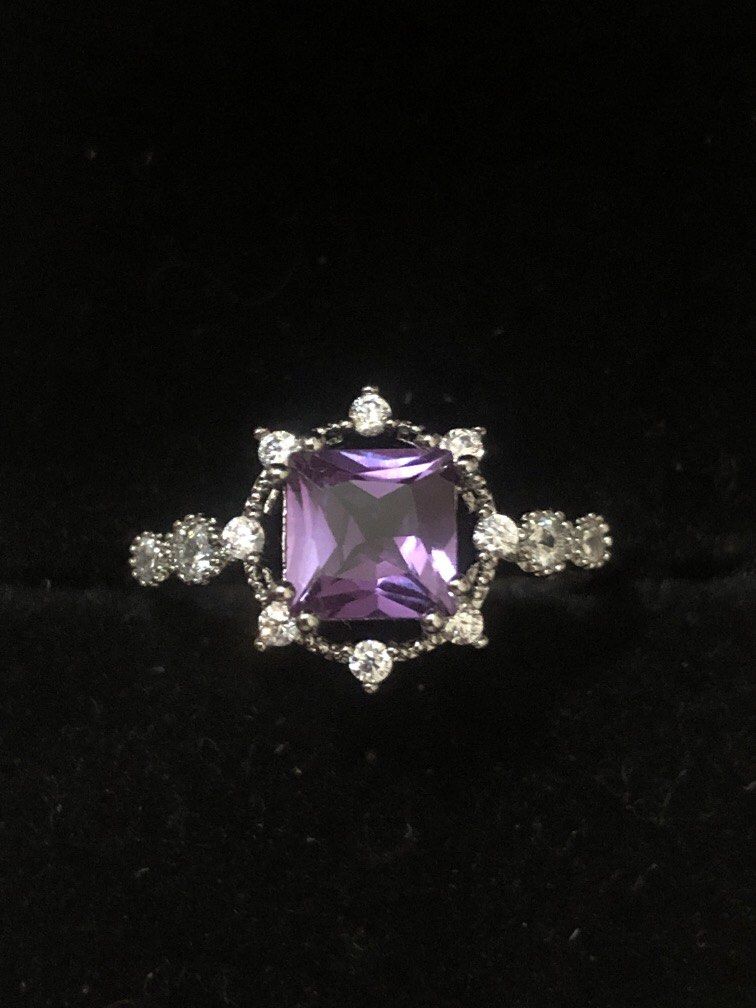 Alexandrite Crystal Ring (Category: Rings) located in Quezon City. Submitted by thestoreofhappinessph (Listing ID 1459423325, Image 1). Description: Alexandrite lab created ring copper silver plating . stone is emerald cut MOP GCASH SHIPS VIA JNT NO COD.