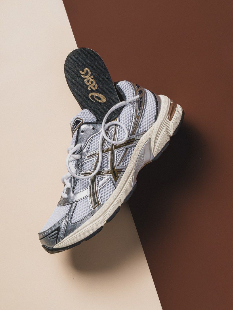 Asics Gel-1130 'White / Clay Canyon'. (Category: Sneakers) located in Malolos. Submitted by ginooutletph (Listing ID 1459388979, Image 3). Description: Asics Gel-1130 'White / Clay Canyon'. US MENS 4 - 13 US WOMENS 5.5 - 13.5 Php 7,990 Pre-order Full payment required, 2 weeks ETA. Facebook, Instagram and Tiktok Gino Outlet PH Payment Method E-Wallet and Bank Transfer Local shipping will be shouldered by the buyer. Lalamove (Metro Manila) LBC (Pro