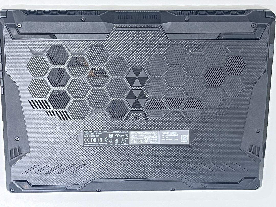 ASUS TUF Gaming A15 Laptop (Category: Laptops & Notebooks) located in Manila. Submitted by astral_06 (Listing ID 1459350934, Image 3). Description: Asus TUF A15 16gb ram AMD Ryzen 7 15.6 inches RTX 3050 Windows 11 Pro 512GB SSD Inclusions: Bag Mouse Mousepad.