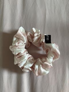(Category: ) located in . Submitted by myclosettreats (Listing ID 1459319596, Image 1). Description: .