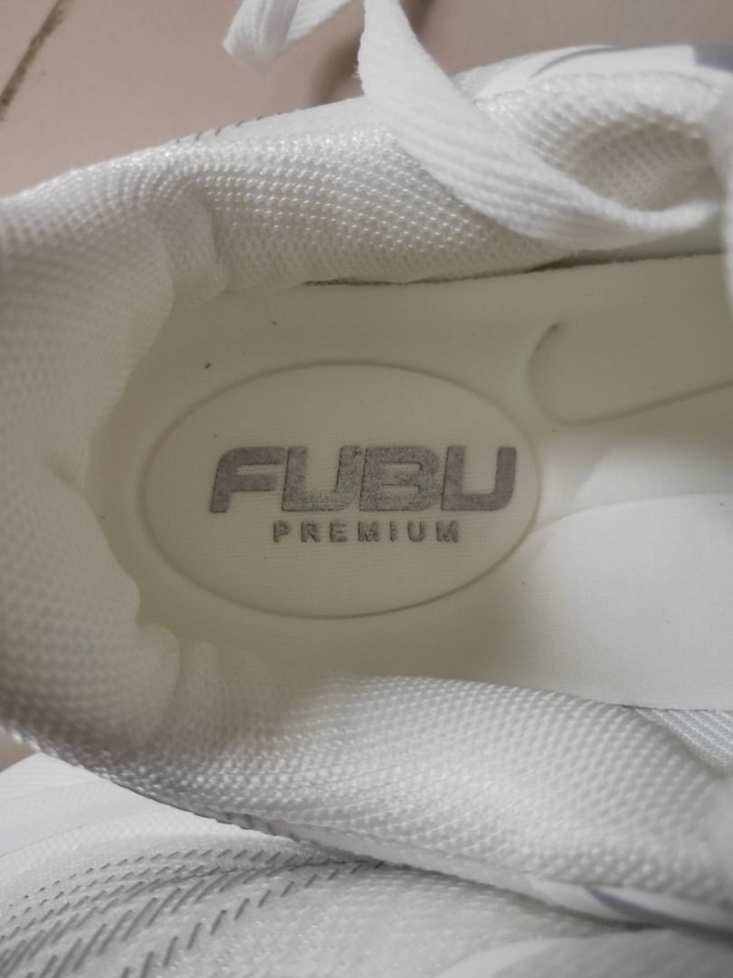 Authentic Fubu Premium Running Shoes (Category: Sneakers) located in Bay. Submitted by kin0918 (Listing ID 1459322556, Image 3). Description: .