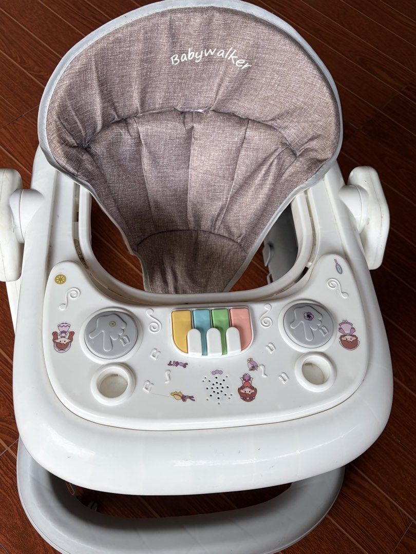 Baby walker (Category: Other Kids Furniture) located in San Fernando. Submitted by superdealitems (Listing ID 1459314067, Image 2). Description: Liked new Hindi nagamit masyado more on sa room lang ang baby.