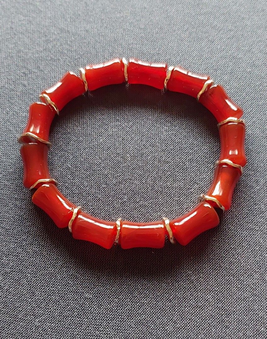 Bamboo Carnelian Bracelet (Category: Bracelets) located in Gapan. Submitted by purseofjune (Listing ID 1459373459, Image 1). Description: 15cm wrist size, for small wrist.
