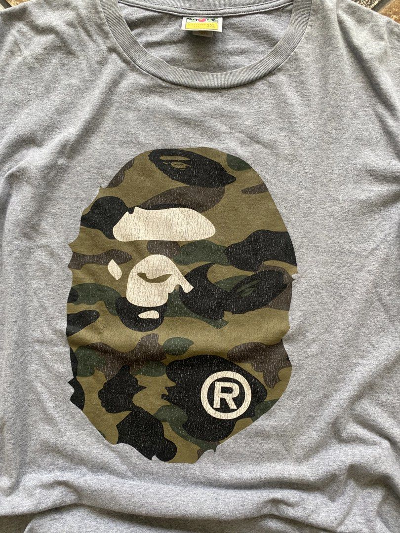 BATHING APE (Category: Tshirts & Polo Shirts ) located in Manila. Submitted by mansthrift (Listing ID 1459391201, Image 2). Description: Color Rate - 8/10 Condition - 7/10 Cracked Prints Dimes: Large - XL L - 30 W - 24.5 • manage your expectation • color may due to lightning DM IF YOURE INTERESTED! .