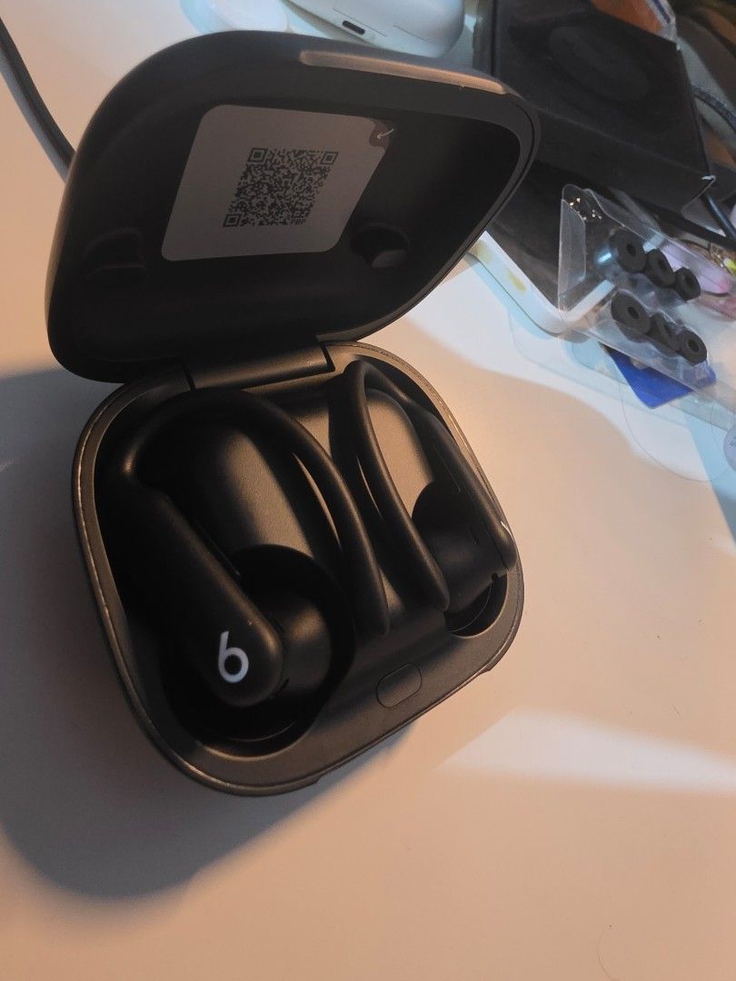 Beats Powerbeats Pro 2 Jet Black Wireless Earbuds (Category: Earphones) located in Taguig. Submitted by karizamarie27 (Listing ID 1459401209, Image 2). Description: - Beats Powerbeats Pro 2 in Jet Black - High-performance wireless earbuds - Secure, comfortable fit for active use - Includes charging case - Multiple ear tip sizes for a personalized fit - Excellent sound quality for music and calls - Perfect for workouts and everyday listening - Ori