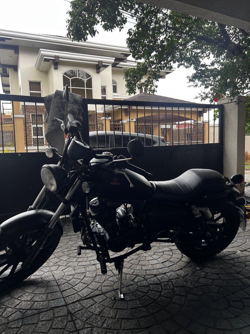 Benelli Motobi 200 Evo (Category: Motorbikes for Sale) located in Quezon City. Submitted by jeanpierre1102 (Listing ID 1459325100, Image 2). Description: 2021 Benelli Motobi 200 Evo Odo Reading: 21k km Loc: QC Complete papers Registered till 2027 Issues: - Lost Plate - Minor Scratches No “Benelli” model on categories Price is Negotiable.