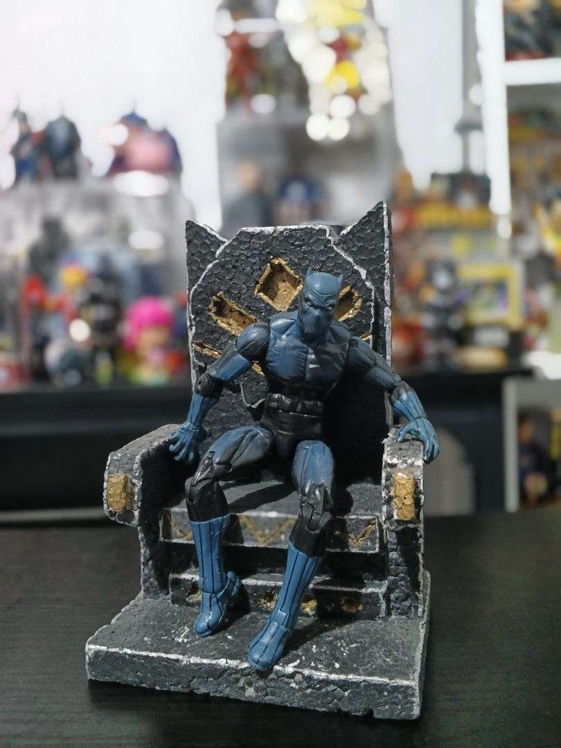 Black Panther Action Figure on Throne (Category: Figurines & Statues) located in Mabalacat. Submitted by dathriftco. (Listing ID 1459315134, Image 1). Description: - Black Panther action figure - Figure is blue and black - Seated on a grey throne with gold accents - Ideal for collectors - Great display piece Welcome to DaThrift Variety Shop️✅️ For sale Black Panther King‼️ Condition: As is. For Only 650 pesos😱 Buy Now, Message us Now🛒✅️‼️ Da Th
