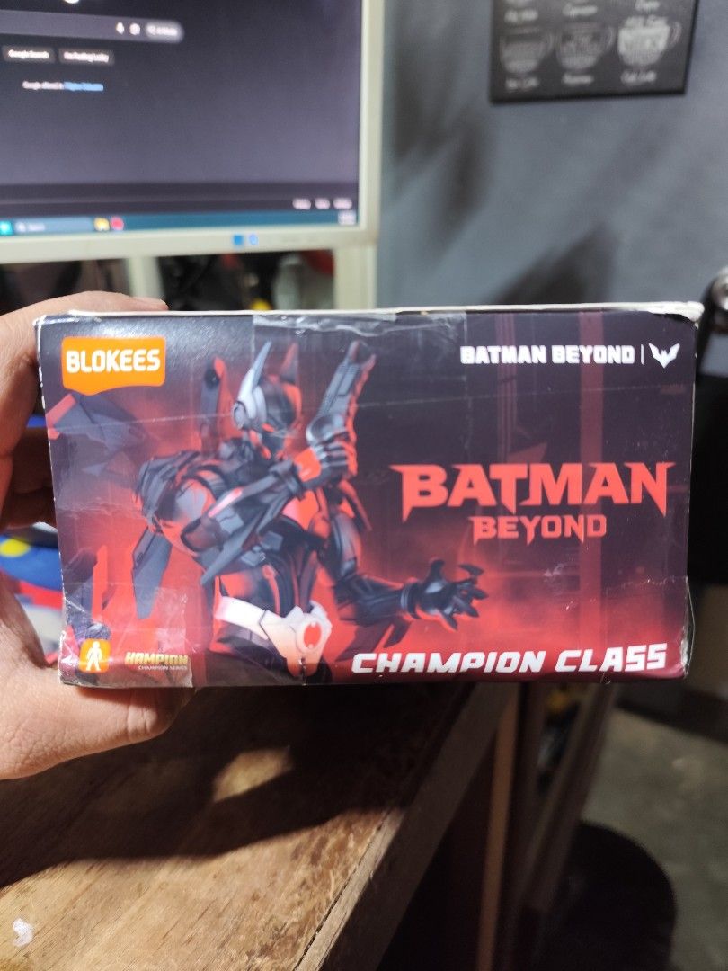Blokees Batman Beyond Sealed (Category: Designer & Blind Box Toys) located in Malabon City. Submitted by jayveetotz (Listing ID 1459428237, Image 3). Description: Blokees Batman Beyond Sealed Unbuilt Brand new Damage Box For 1k.
