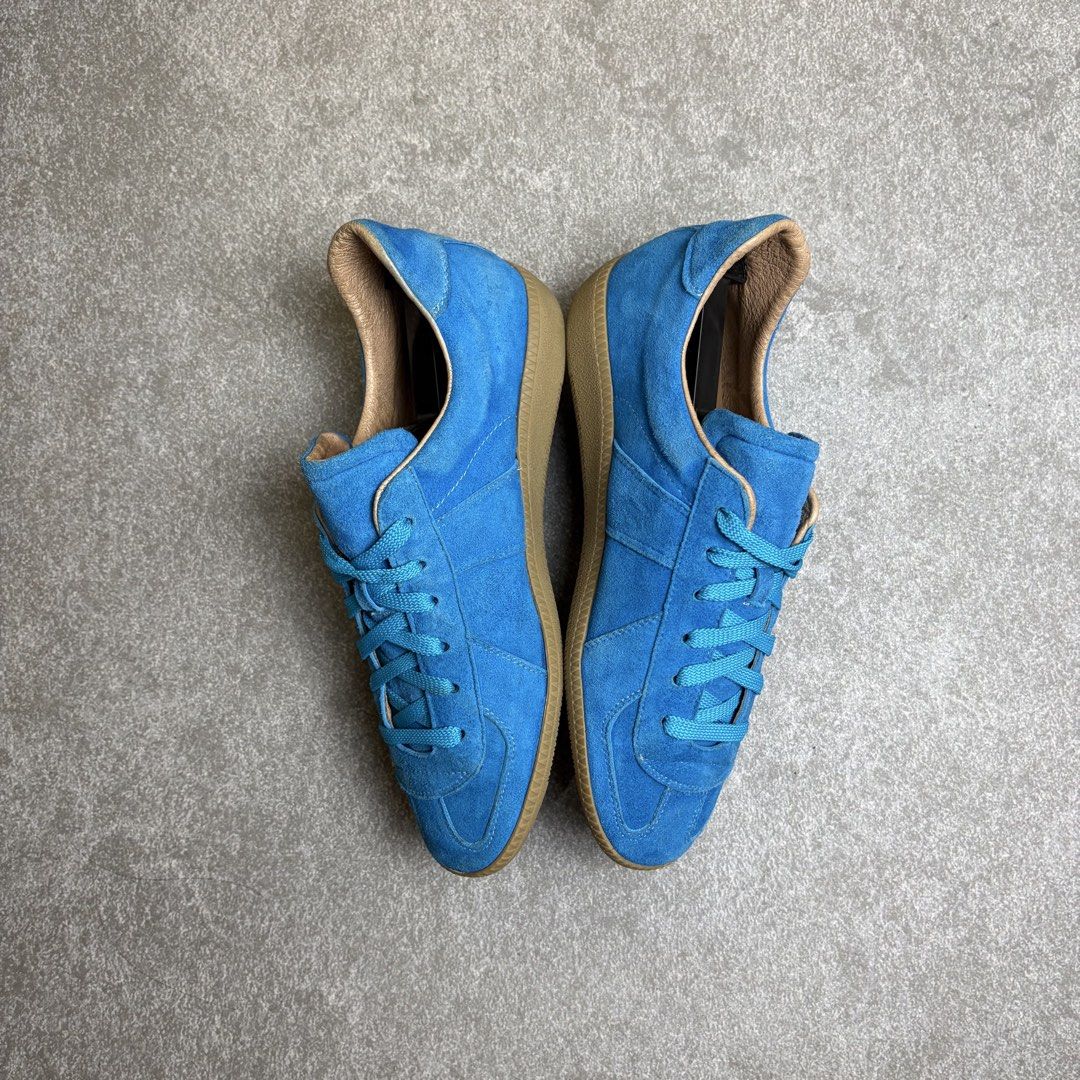 Blue Suede Sneakers (Category: Sneakers) located in Cagayan de Oro. Submitted by taramattsa45690 (Listing ID 1459487448, Image 2). Description: - Classic blue suede low-top sneakers - Durable gum sole - Matching blue laces - Comfortable tan leather lining - Size: 240E - Ideal for everyday casual wear.