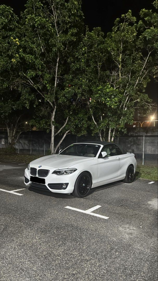 BMW 2 Series Convertible 218i Sport (A) (Category: Used Cars) located in Singapore. Submitted by kaiwei89 (Listing ID 1459289643, Image 1). Description: BMW 218i convertible .