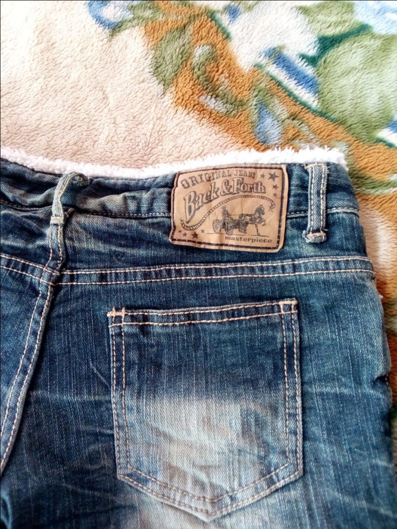 Brick & Forth Denim Shorts with Fur Trim (Category: Shorts) located in Manila. Submitted by lyly_finds (Listing ID 1459359879, Image 3). Description: - Brand: Brick & Forth - Style: Cute denim shorts - Features: Distressed wash, fluffy white fur trim on pockets and hem - Look: Casual, edgy - Occasion: Warm weather, layering.