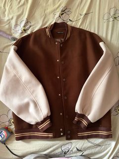 (Category: ) located in . Submitted by changemenlikeclothes (Listing ID 1459365863, Image 1). Description: .