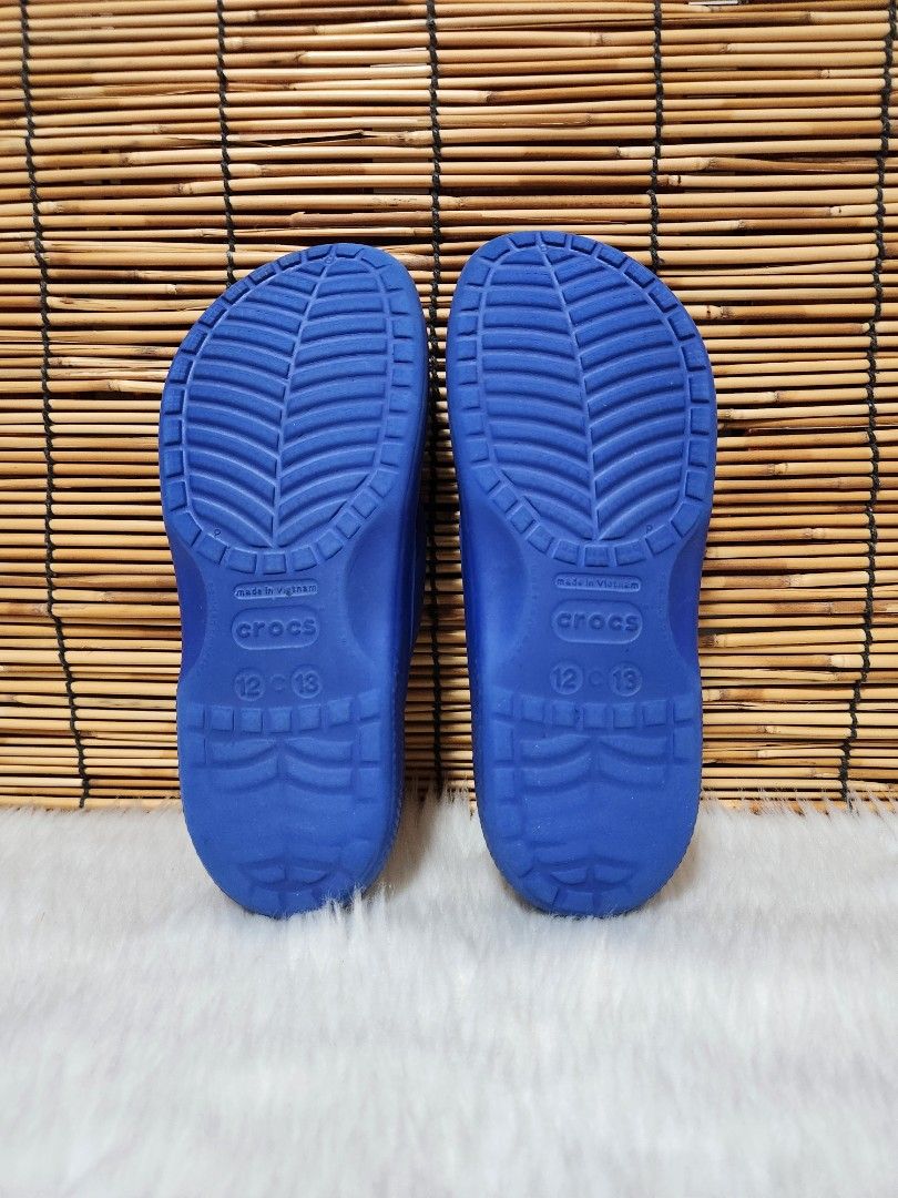 C12/13- Preloved Original Crocs for Kids (Category: Babies & Kids Fashion) located in Navotas City. Submitted by FluffyFeet (Listing ID 1459472368, Image 2). Description: NEW ARRIVAL❗️ This is a PRELOVED ORIGINAL CROCS FOR KIDS❗️❗️ Please manage your expectations ❤️ 📌Strictly MINE NOW, PAY NOW ONLY❗️ (Unless suki na po na maayos kausap at iwas cancellation) 📌You may ask for other photos before placing order/s STRICTLY NO RETURN, NO EXCHANGE UNL