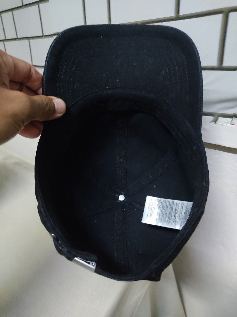 Cap GAP (Category: Cap & Hats) located in Melaka Tengah. Submitted by ek_thriftstore90 (Listing ID 1459424643, Image 3). Description: (FAST PAYMENT ONLY) Original Select Item Bundle.. Topi sudah siap basuh,reshape.. Warna: hitam.. Saiz: Dewasa..(free size) Kondisi: 9/10.. Boleh rujuk pada gambar.. (HARGA TIDAK TERMASUK POS) Cas postage SM RM8/ S/S RM15 (Dalam kotak) Defod cas kotak RM2.. Berminat boleh wsap.. (No whatsp 0172505841) Instagram: enk