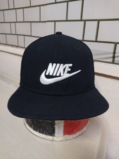 (Category: ) located in . Submitted by ek_thriftstore90 (Listing ID 1459330306, Image 1). Description: .