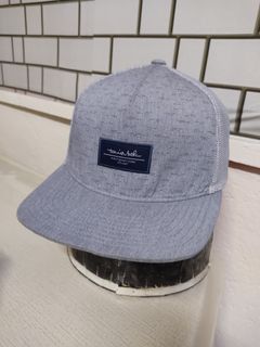 (Category: ) located in . Submitted by ek_thriftstore90 (Listing ID 1459314324, Image 1). Description: .