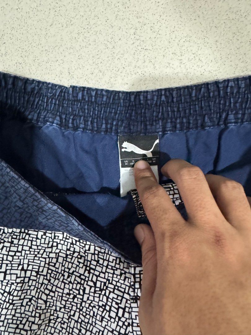 PUMA SHORTS (Category: Shorts) located in Cagayan de Oro. Submitted by thriftcgyph (Listing ID 1459406303, Image 3). Description: PUMA ₱550 NO ISSUE COLOE RATE: 9/10 M SIZE ON TAG L: 19 W: 32.