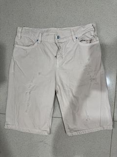 (Category: ) located in . Submitted by thriftcgyph (Listing ID 1459407607, Image 1). Description: .
