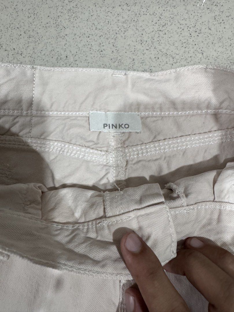 PINKO shorts (Category: Shorts) located in Cagayan de Oro. Submitted by thriftcgyph (Listing ID 1459407607, Image 2). Description: PINKO ₱200 NO BUTTOM ON THE LEFT POCKET ISSUE COLOE RATE: 7/10 NO SIZE ON TAG L: 20.5 W: 30.