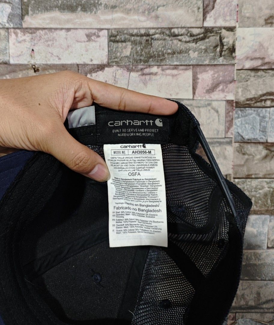 CARHARTT FORCE MESH BACK CAP (Category: Caps & Hats) located in Caloocan City. Submitted by wewearworn (Listing ID 1459388064, Image 3). Description: - Carhartt Force cap with mesh back - Features curved brim and an adjustable strap - Stocked for a long time, needs cleaning - Adult size.